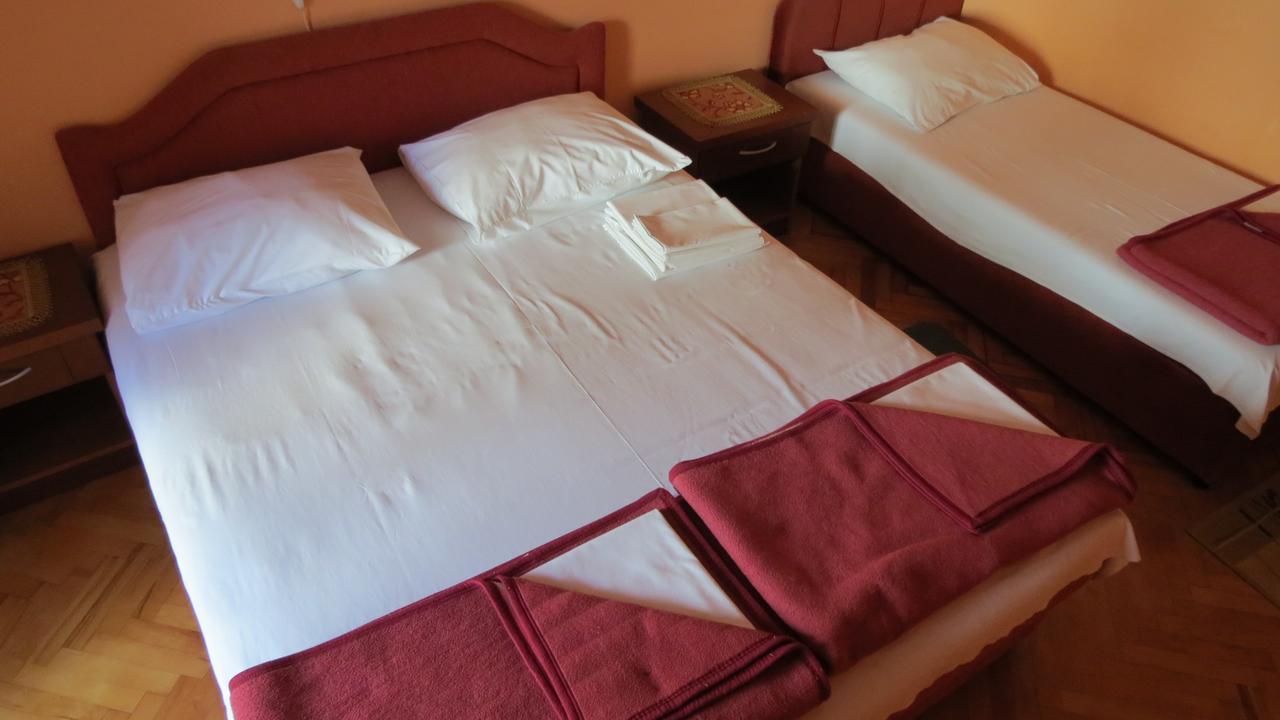Hotel Oaza Petrovac Exterior foto
